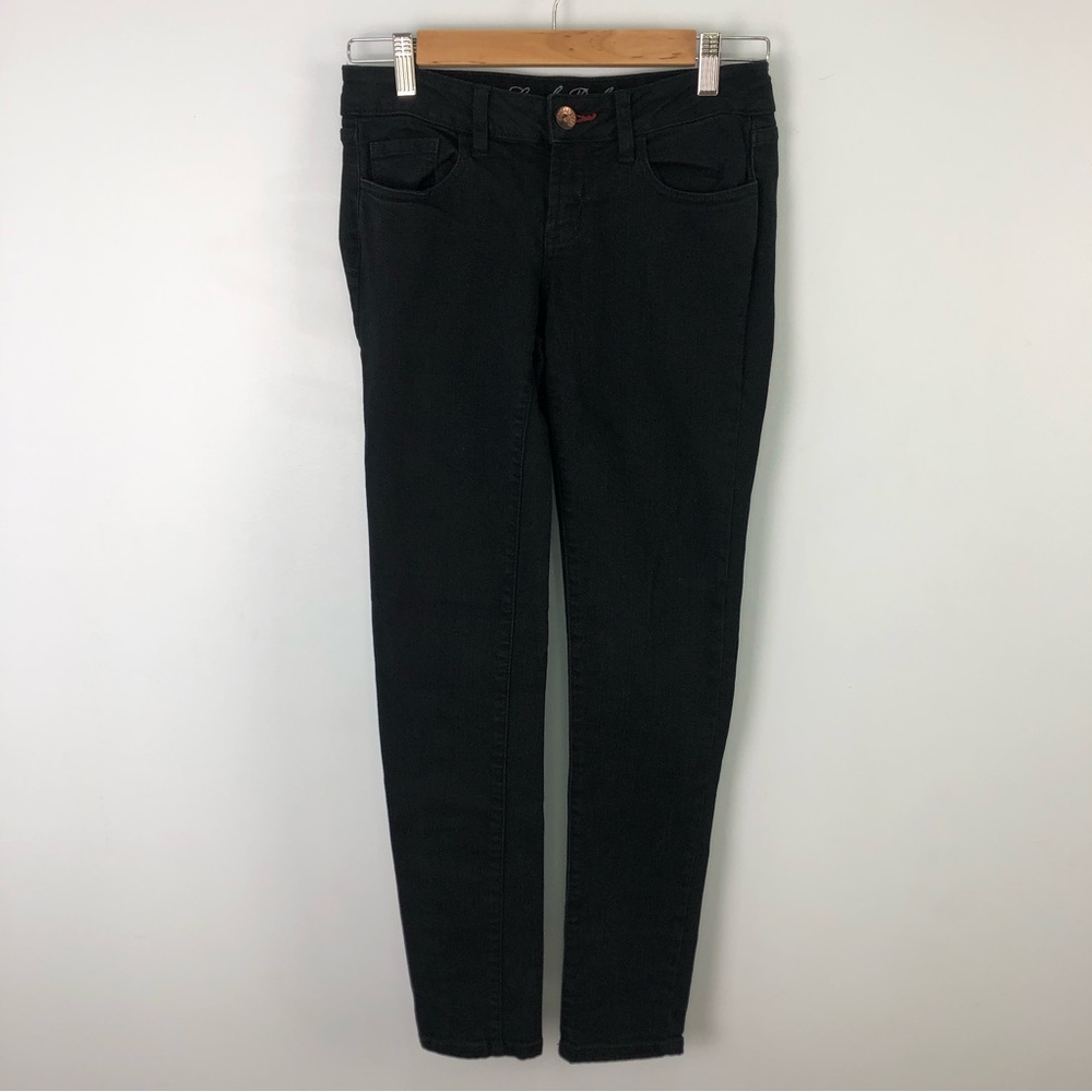 Sneak peek Black Jeans Juniors Size 3